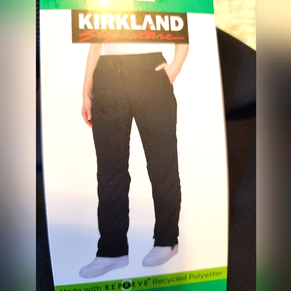 KIRKLAND LADIES ACTIVE  PANTS.